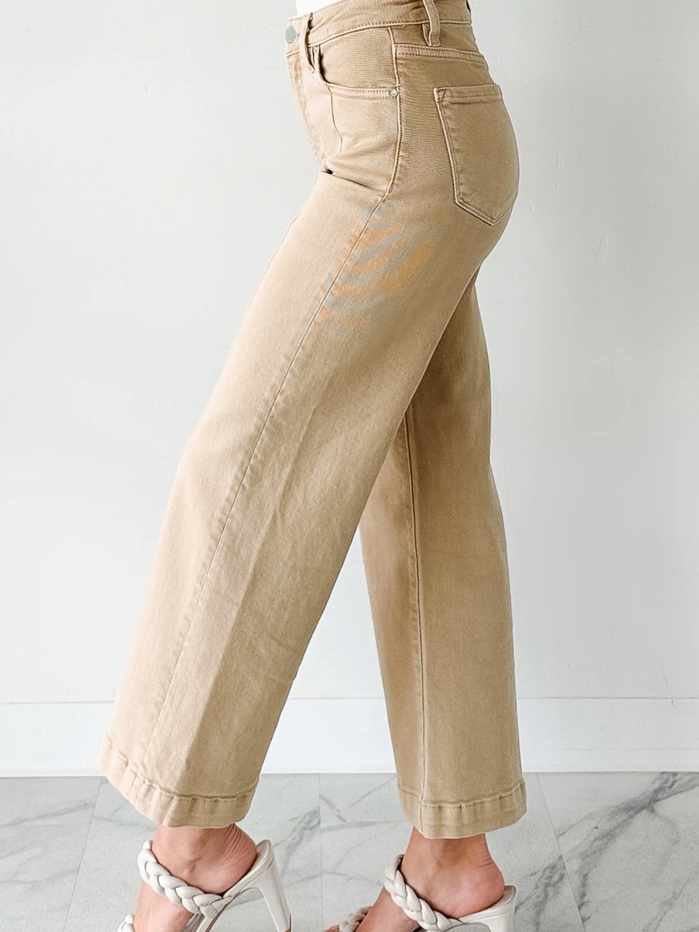 ♥️Hello Gorgeous! Tan/Khaki Wide Leg Cropped Jeans High-Waist Sizes 4-12 - Picture 6 of 11